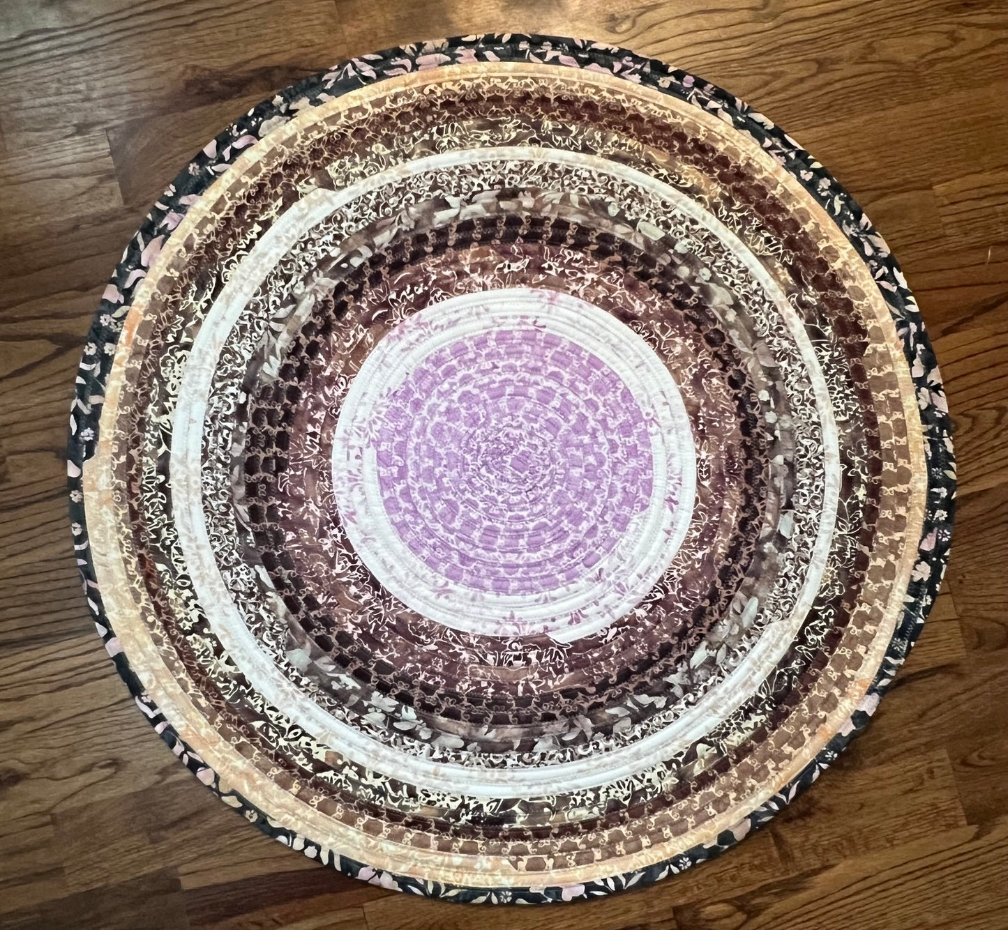 Victorian Garden Jelly Roll Rug